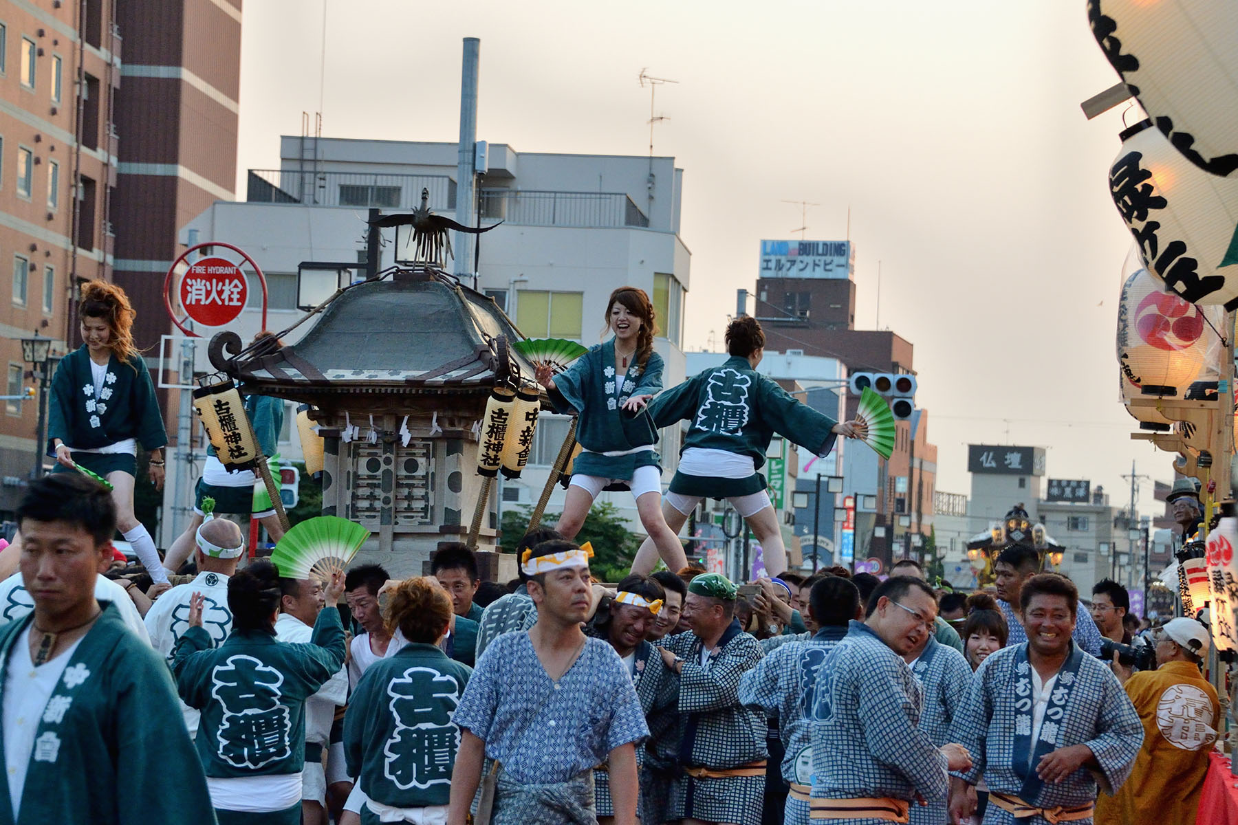 深谷まつり JR深谷駅北口お祭り広場