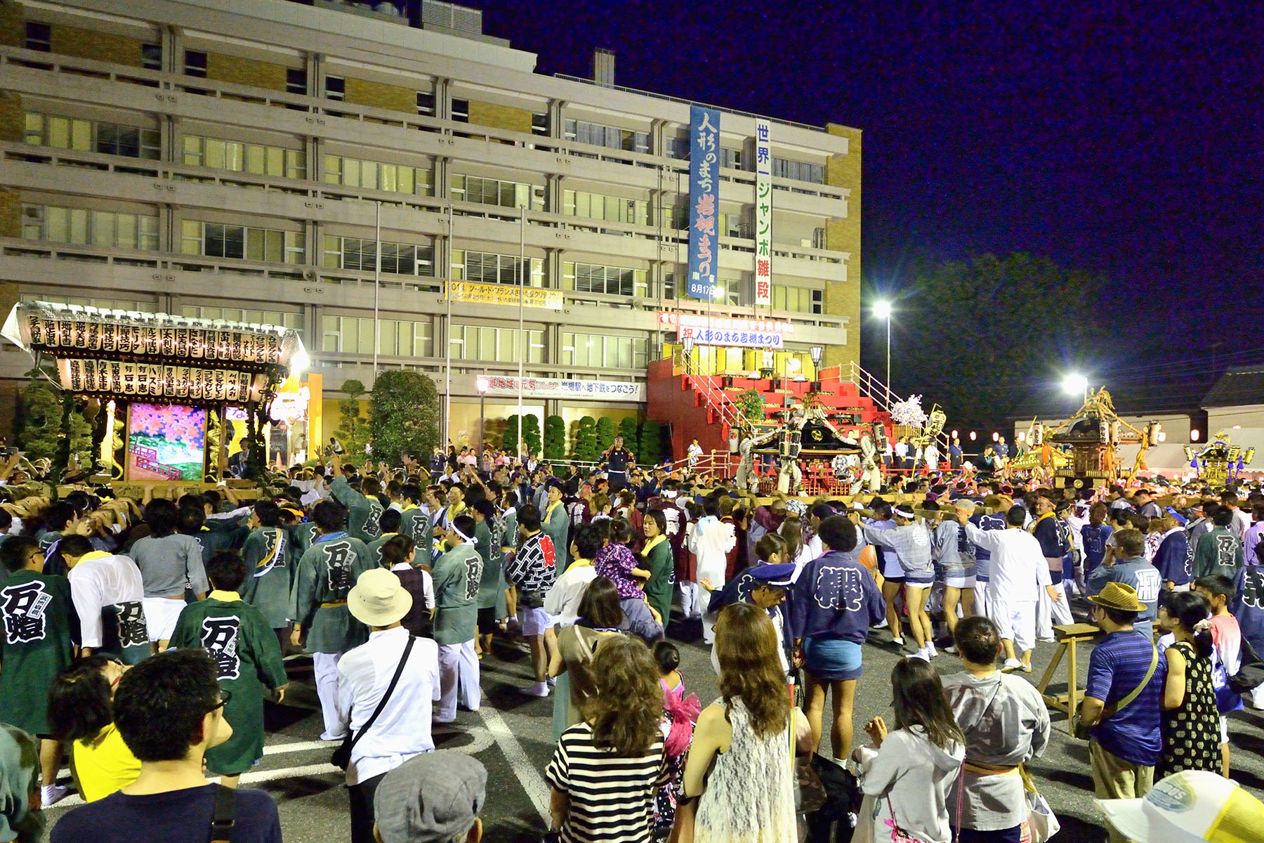 岩槻まつり 旧岩槻区役所お祭り広場