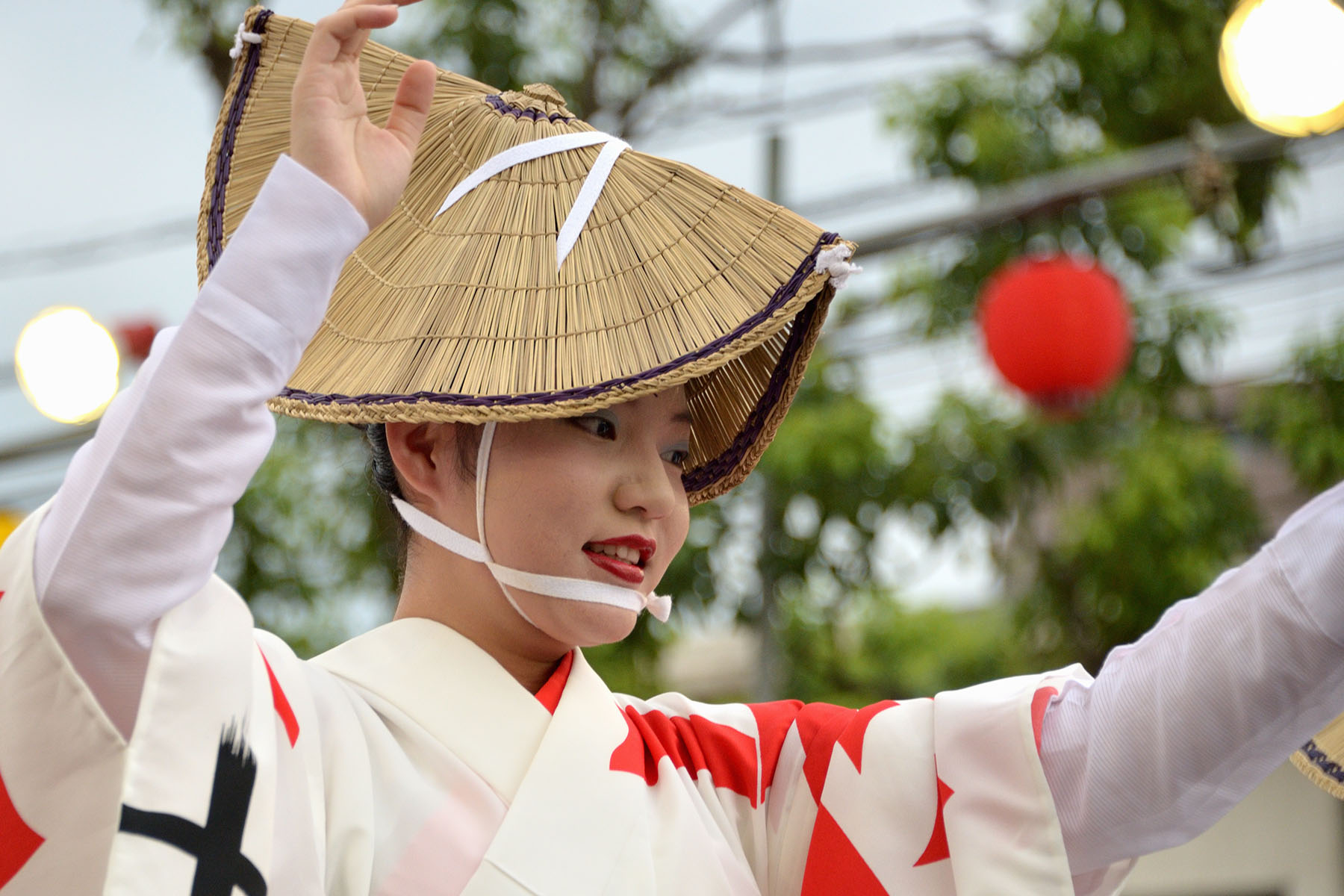 南越谷阿波踊り 南越谷駅前演舞場