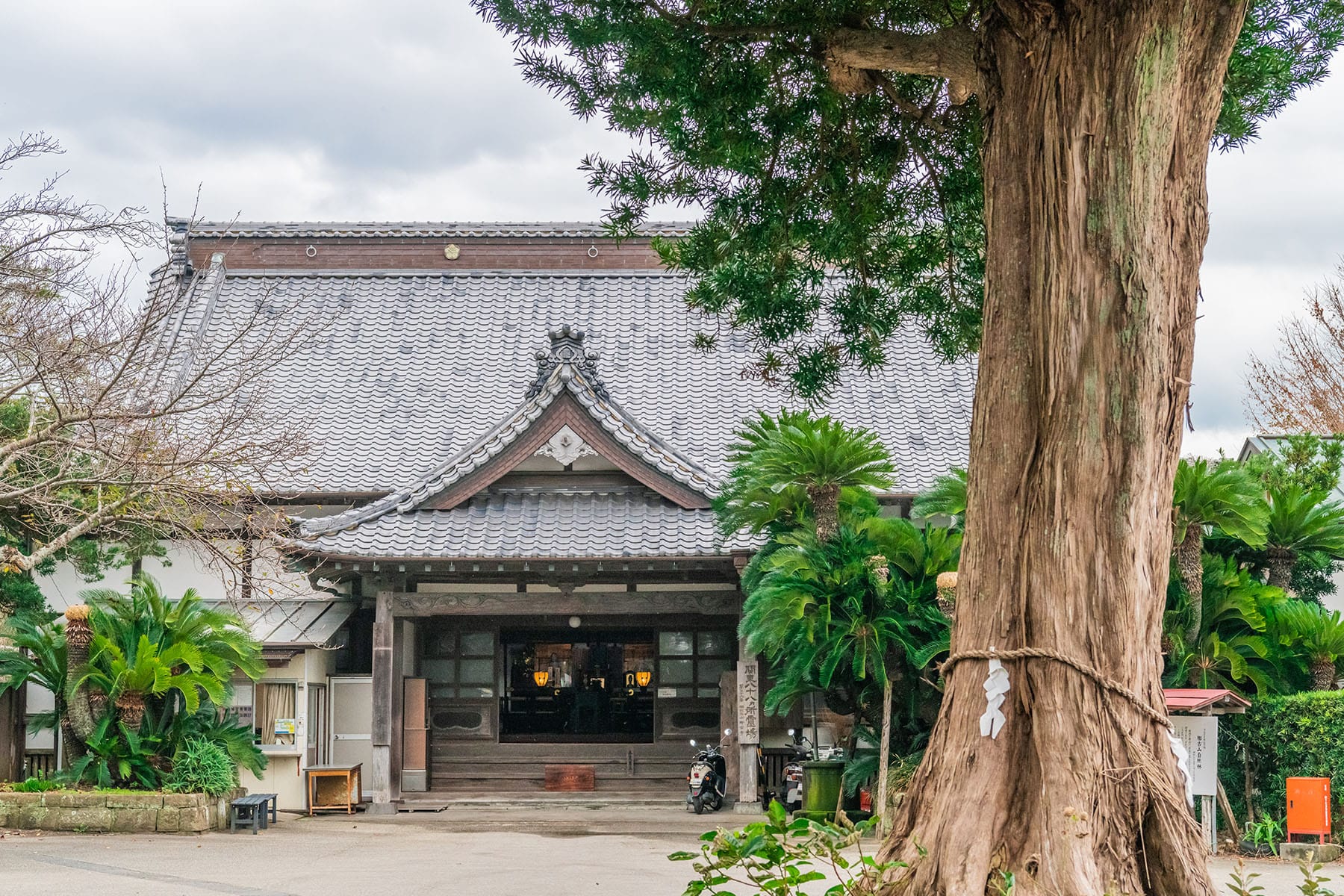 坂東札所　第３３番　【補陀洛山・那古寺】