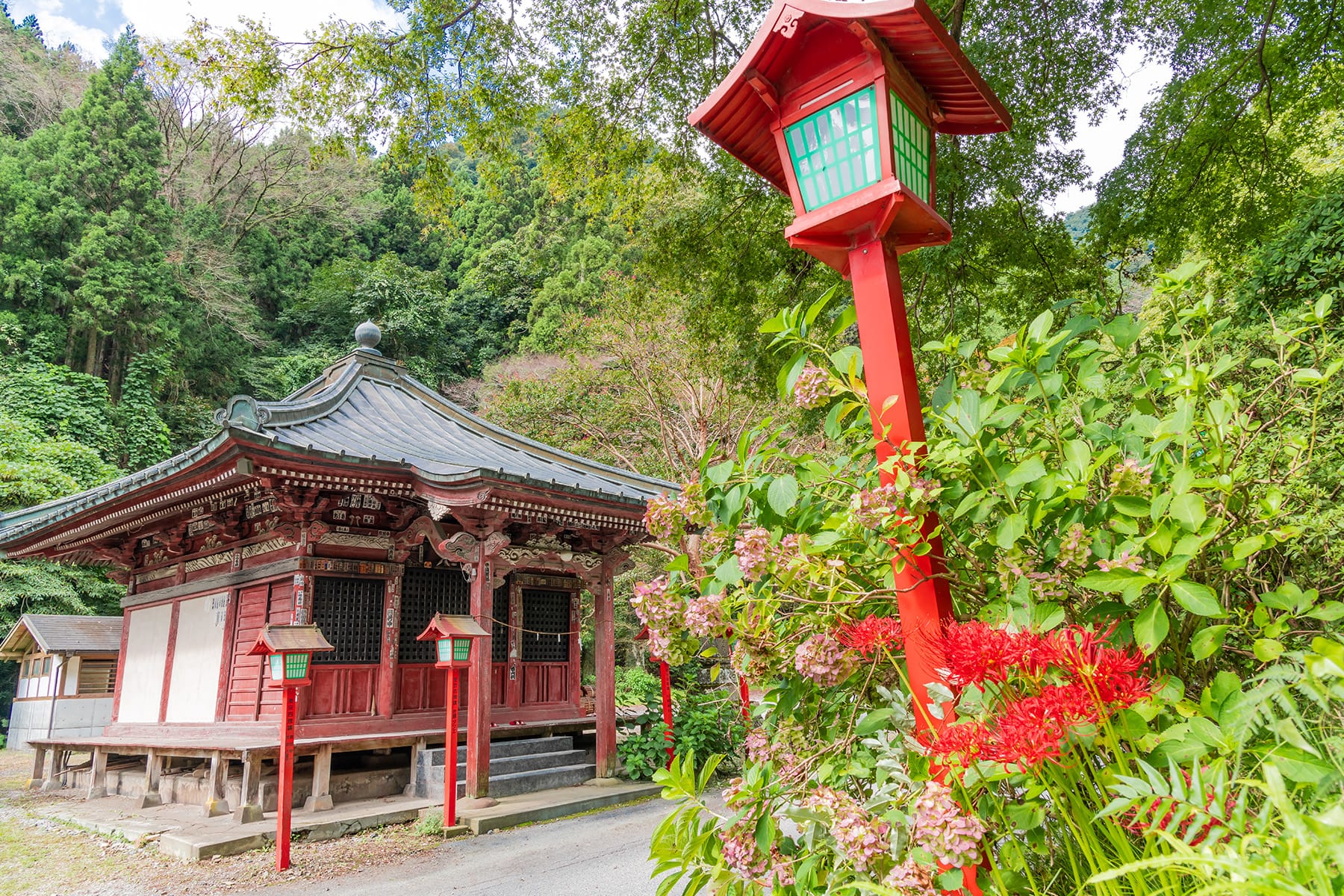 坂東札所　第１７番　【出流山・満願寺】