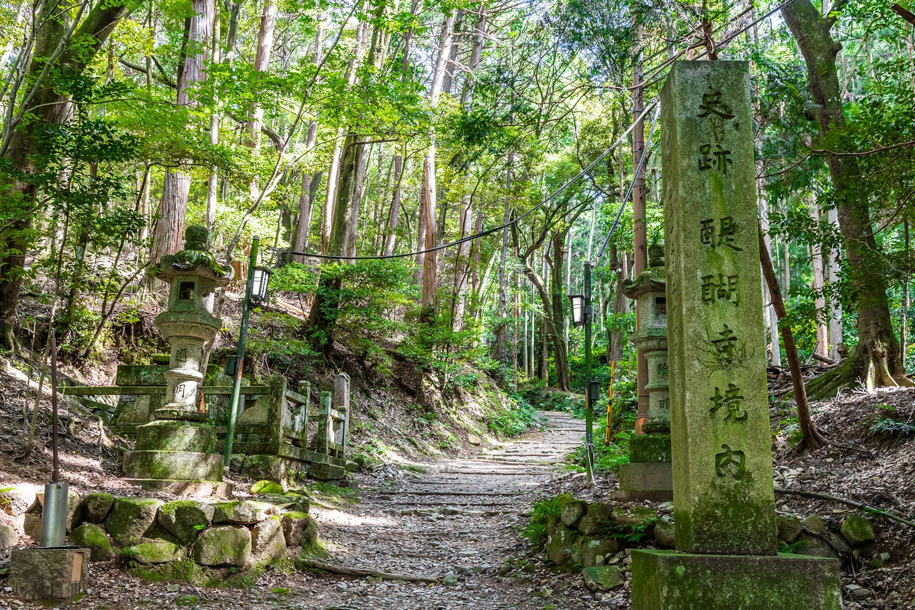 西国札所　第１１番【深雪山・上醍醐・准胝堂】 | フォトさいたま