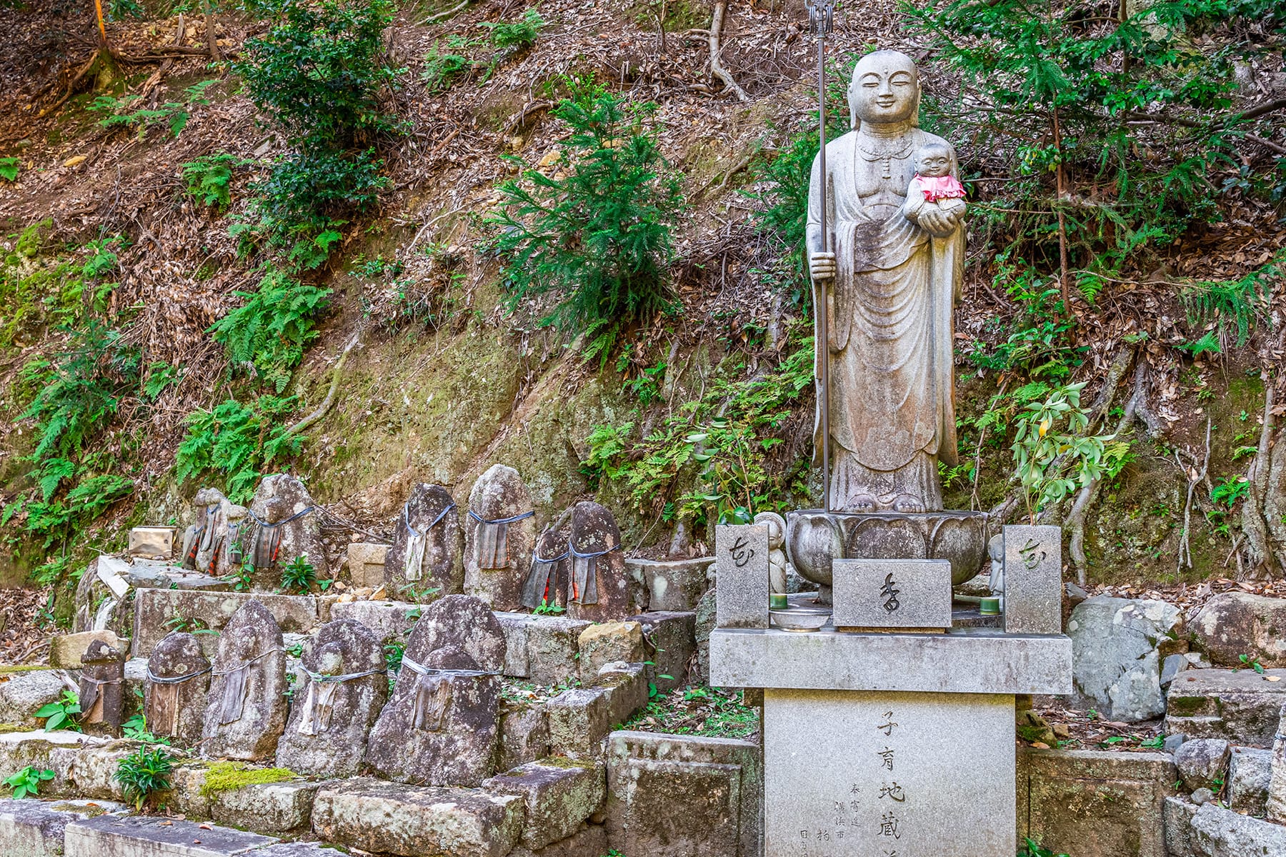 西国札所　第１１番【深雪山・上醍醐・准胝堂】 | フォトさいたま