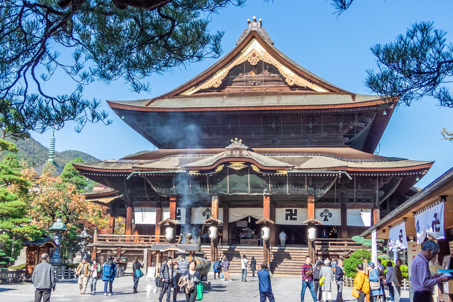 定額山・善光寺