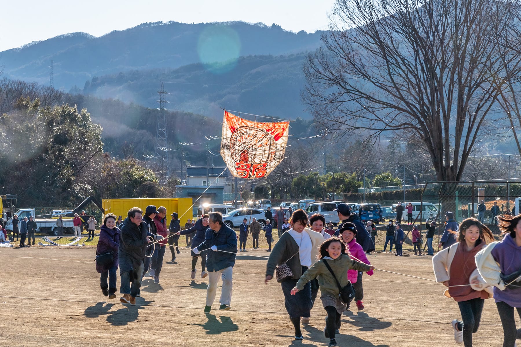 寄居大凧揚げ【寄居運動公園：埼玉県大里郡寄居町】