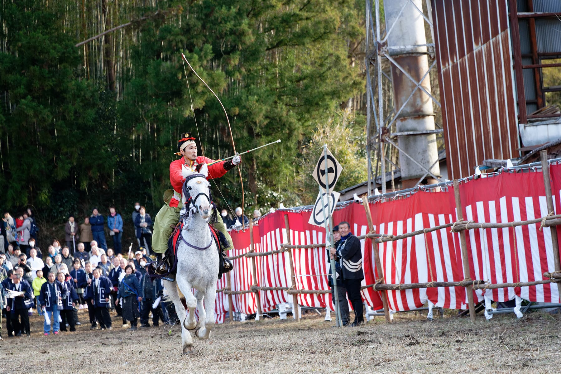 流鏑馬（やぶさめ）祭り【萩日吉神社｜埼玉県ときがわ町】