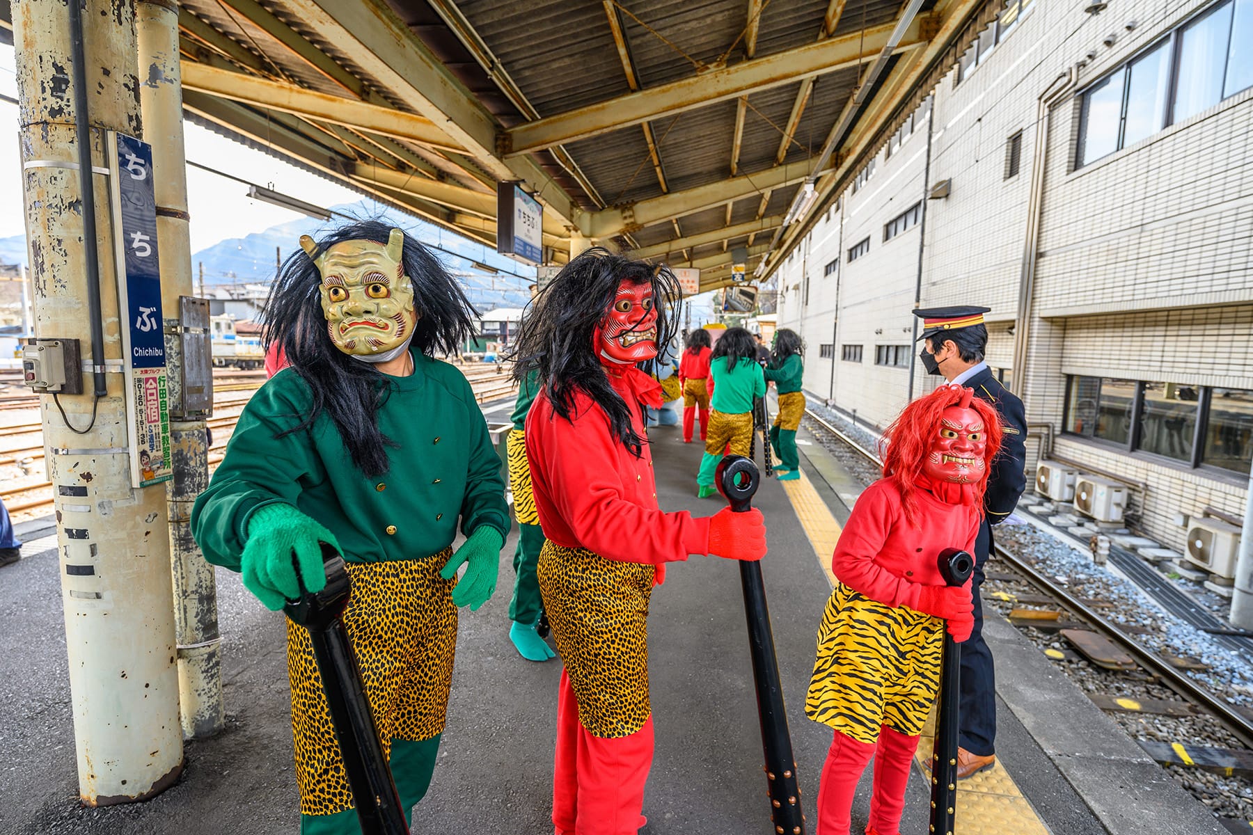 秩父神社節分追儺祭（豆まき）【埼玉県秩父市】| フォトさいたま