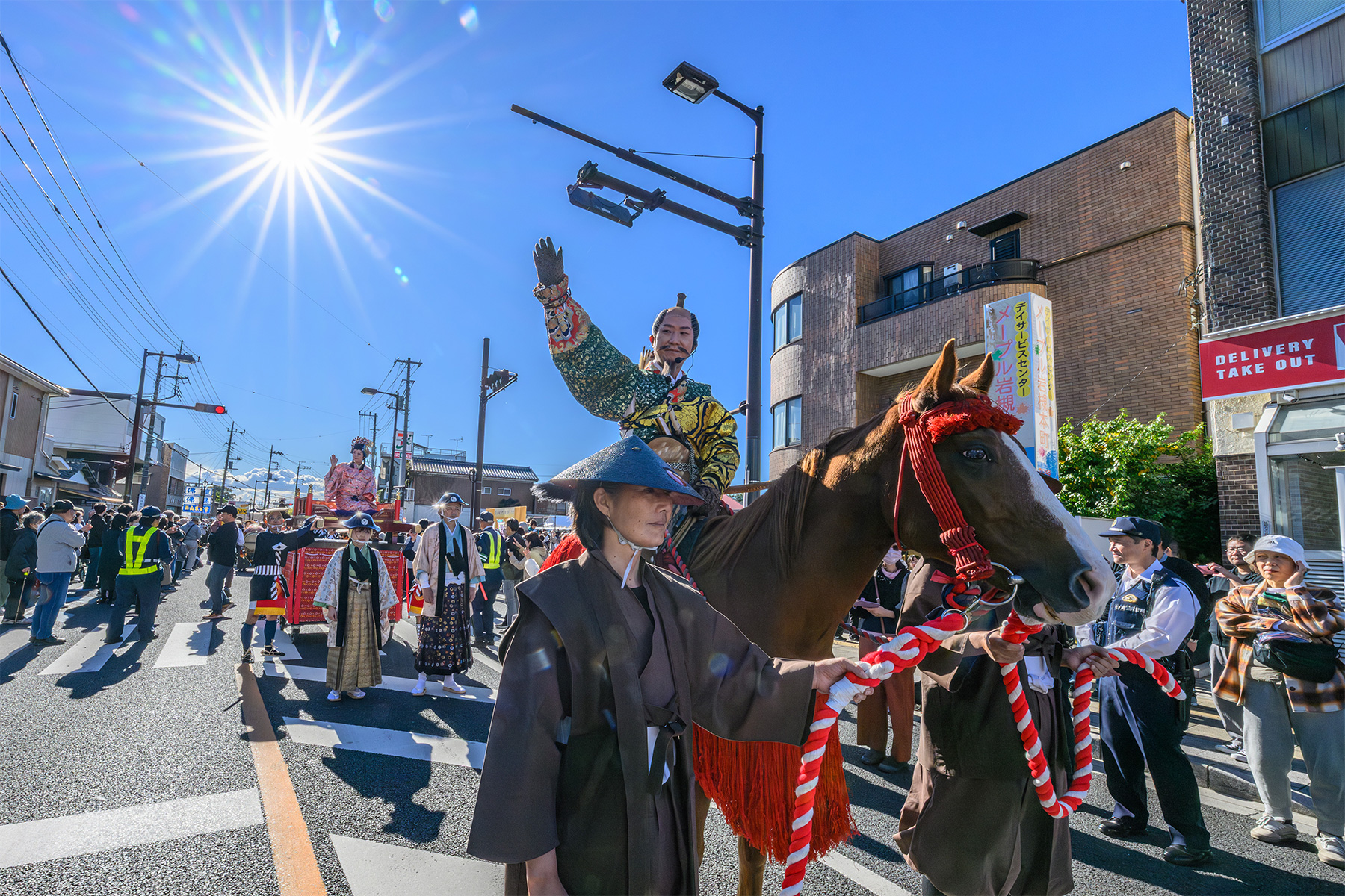 城下町岩槻鷹狩り行列【八雲神社（日光御成道）〜岩槻小学校｜さいたま市岩槻区】 | フォトさいたま
