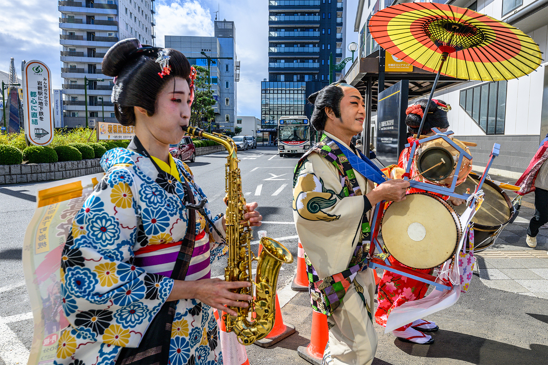 城下町岩槻鷹狩り行列【八雲神社（日光御成道）〜岩槻小学校｜さいたま市岩槻区】 | フォトさいたま