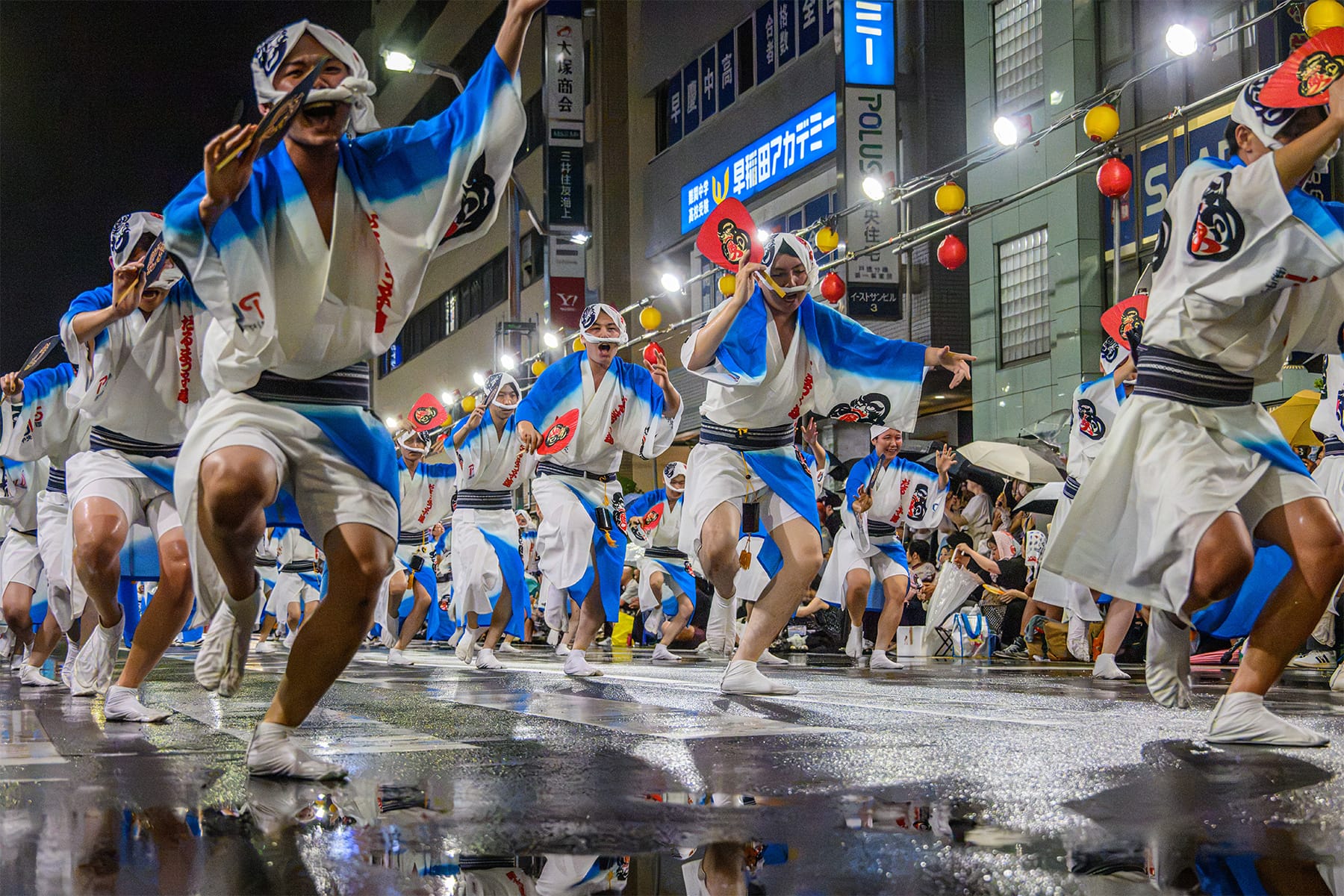 南越谷阿波踊り 【南越谷駅南口・新越谷駅西口の周辺｜埼玉県越谷市】| フォトさいたま